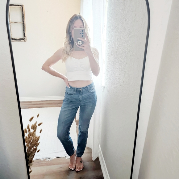 Judy Blue Slim Fit Jeans Size 1(25) No Distressing Straight Skinny Stretch Denim - Picture 2 of 16